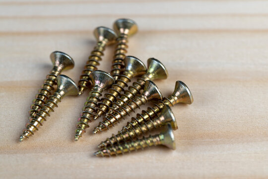 golden metal self tapping screws for construction work - Powered by Adobe