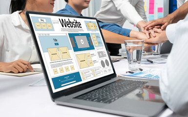 Website design software provide brisk template for online retail business and e-commerce