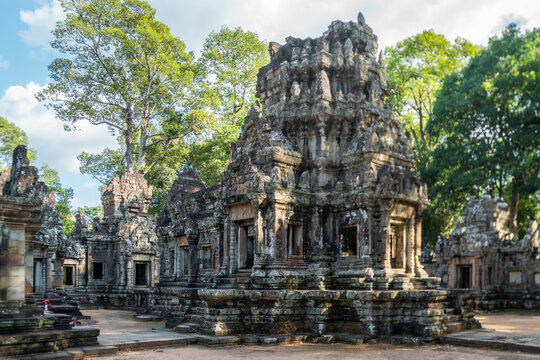 Thommanon and Chow Sai Tevoda Temple, Angkor Wat, ancient temples, Khmer civilization, Cambodia
