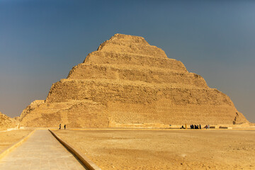 Discover Saqqara's iconic Step Pyramid, Djoser's monumental achievement in Memphis, Egypt. Explore the architectural marvel and its place in history.