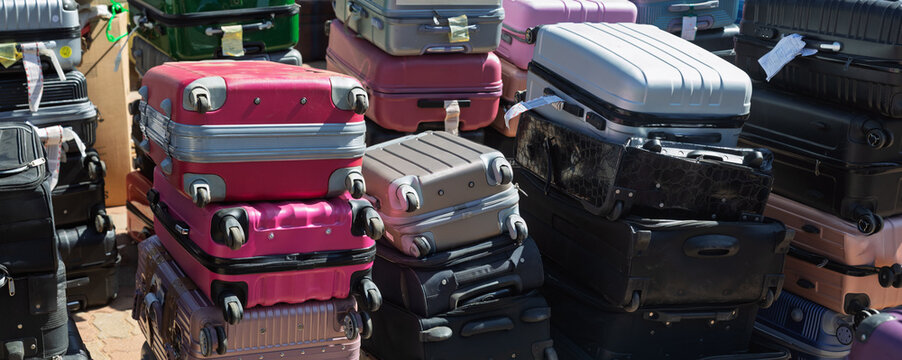 travel insurance on lost luggage suitcase and bags