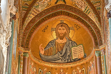 Obraz premium Cefalù, il Duomo o basilica cattedrale della Trasfigurazione, Palermo, Sicilia