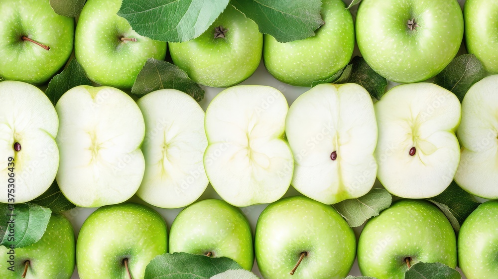 Aufkleber fresh green apples arranged in a clean line with empty space above for copy or logos.