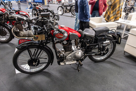 Modena, Italy : 2025 03 30 Motor Fest Expo Motorbike Vintage Red and Black Gilera Saturno Motorcycle