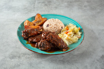 A view of a jerk chicken wings entree.
