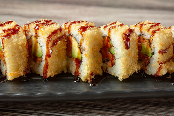 A view of a fried sushi roll. © DAVID