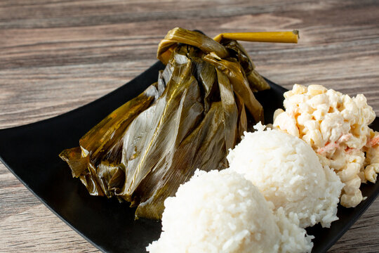Fototapeta A view of a plate of lau lau.