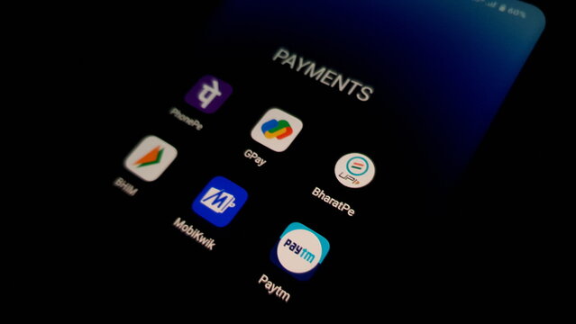New Delhi, India - April 01, 2025: Digital Payments Apps on Smartphone Screen Featuring PhonePe, GPay, BharatPe, BHIM, MobiKwik, and Paytm &ndash; UPI and E-Wallet Technology for Cashless Transactions.