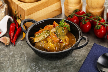 Yellow THai curry with beef