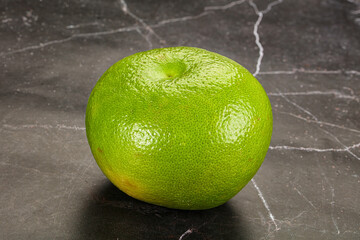 Green ripe fruit sweetie citrus