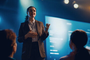 woman is speaking about technologies