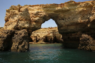 cave in algarve