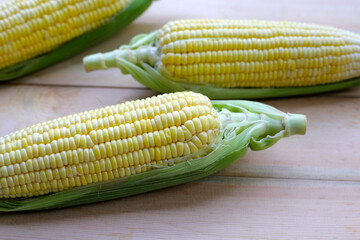 Sweet corn, Fresh yellow corn