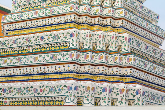 Intricate Floral Details of Wat Arun, Bangkok