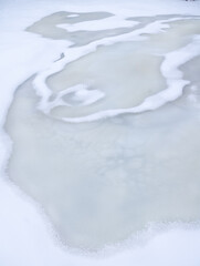 Obraz premium frozen winter river.