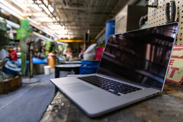 Blank screen mobile laptop computer 