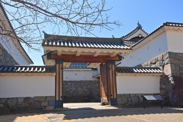 甲府城山手門
