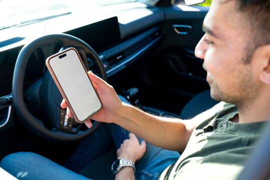 Driver using cell phone 