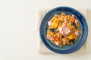 ham fried rice with herbs and spices