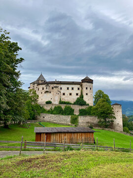 Pr&ouml;sels Castle sight in Fi&egrave; allo Sciliar