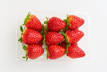 真っ赤ないちご