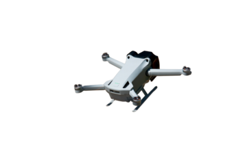 Drone im Flug - freigestellt