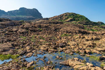 Die roten Berge von Leka, Norwegen