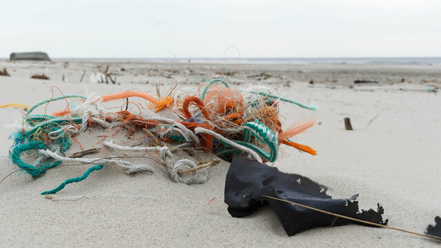 Plastik / M&uuml;ll am Strand