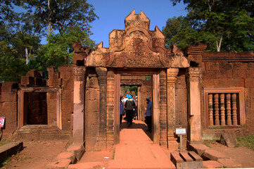 Naklejka premium Ancient ruins antique building Prasat Banteay Srei or Banteay Srey temple of Angkor Wat for Cambodian people travelers travel visit respect pray at Angkor Thom on April 12, 2009 in Siem Reap, Cambodia
