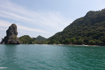 Naklejka premium Thailand seascape on a cloudy spring day
