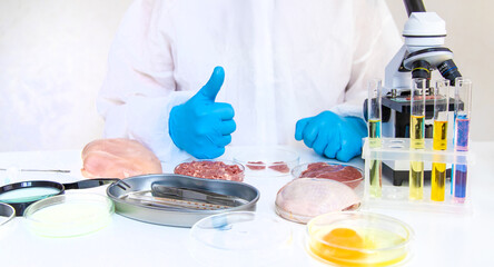 Fototapeta premium Examine meat in the laboratory. Selective focus.