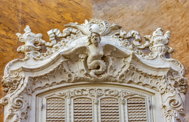Obraz premium Facade, Balcony, and Art Details on the National Museum of Ceramics, Valencia, Spain