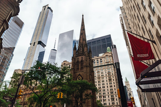 New York, Skyscrapers from Below, Low-Angle View, Manhattan, Financial District
