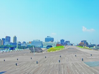 Obraz premium 横浜の港風景。大桟橋。イラスト風の写真。