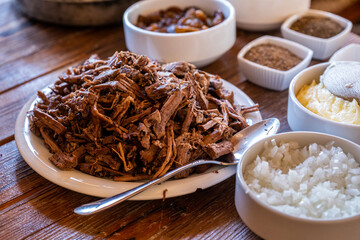 Ingredients used for preparing Divrigi Pilavi, a traditional Turkish meat dish