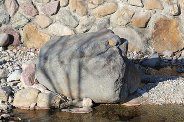 Image of pretty rocks on the Daecheongcheon River Trail