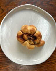 A delicious and healthy diet cake made with natural ingredients, low sugar, and whole grains. This guilt-free dessert is perfect for clean eating, weight management, and a balanced lifestyle. A nutrit