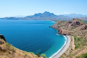 Fototapeta premium Guaymas Seascape: Majestic Mountain View with Blue Waters and Natural Beauty