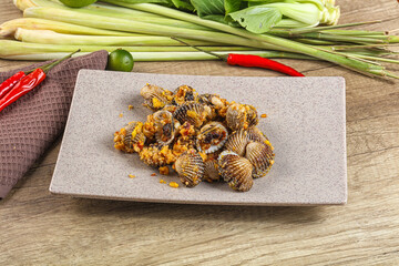 Blood Cockle Fried With Garlic