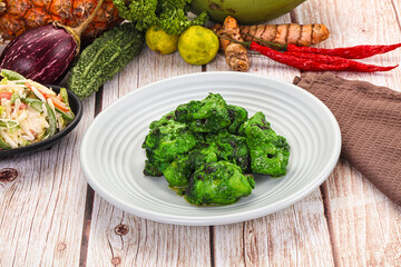 Indian green chicken mint tikka