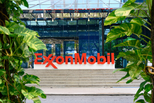 Exxon Mobil Limited, Global Business Center, Harindhorn Building, North Sathon Road, Bang Rak, Bangkok,Thailand