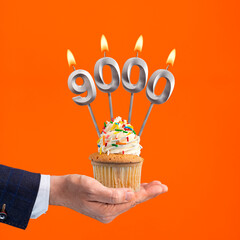 Number of followers or likes - Candle number 9000