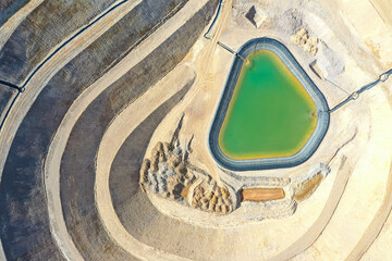 STABILIZATION AND WATERPROOFING OF OPEN-PIT MINES WITH GEOSYNTHETIC MATERIALS