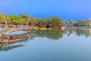 Obraz premium Hoi An Hoian historical world heritage listed city only minutes drive from Da Nang in Vietnam. The city is littered with multicoloured lanterns illuminating the city