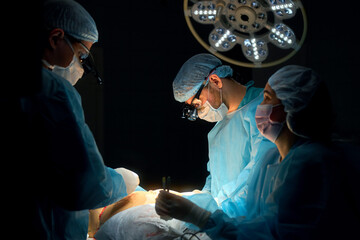 Surgeons work professionally in the operating room