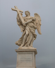 angel statue in rome