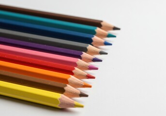 Fototapeta premium Colorful pencils rainbow arrangement sharp