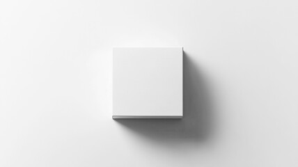 Naklejka premium White blank box packaging mockup on a white background.