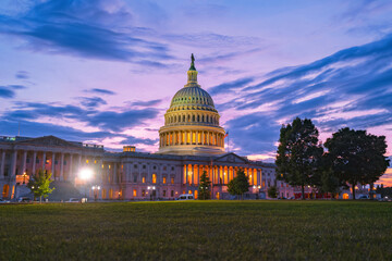 Fototapeta premium Washington, DC is the capital of the USA. The state capitol buildings in Washington, DC. The Congress in Washington, DC. The Capitol Hill in Washington, DC.