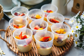 Jelly custard pudding with fresh fruits.